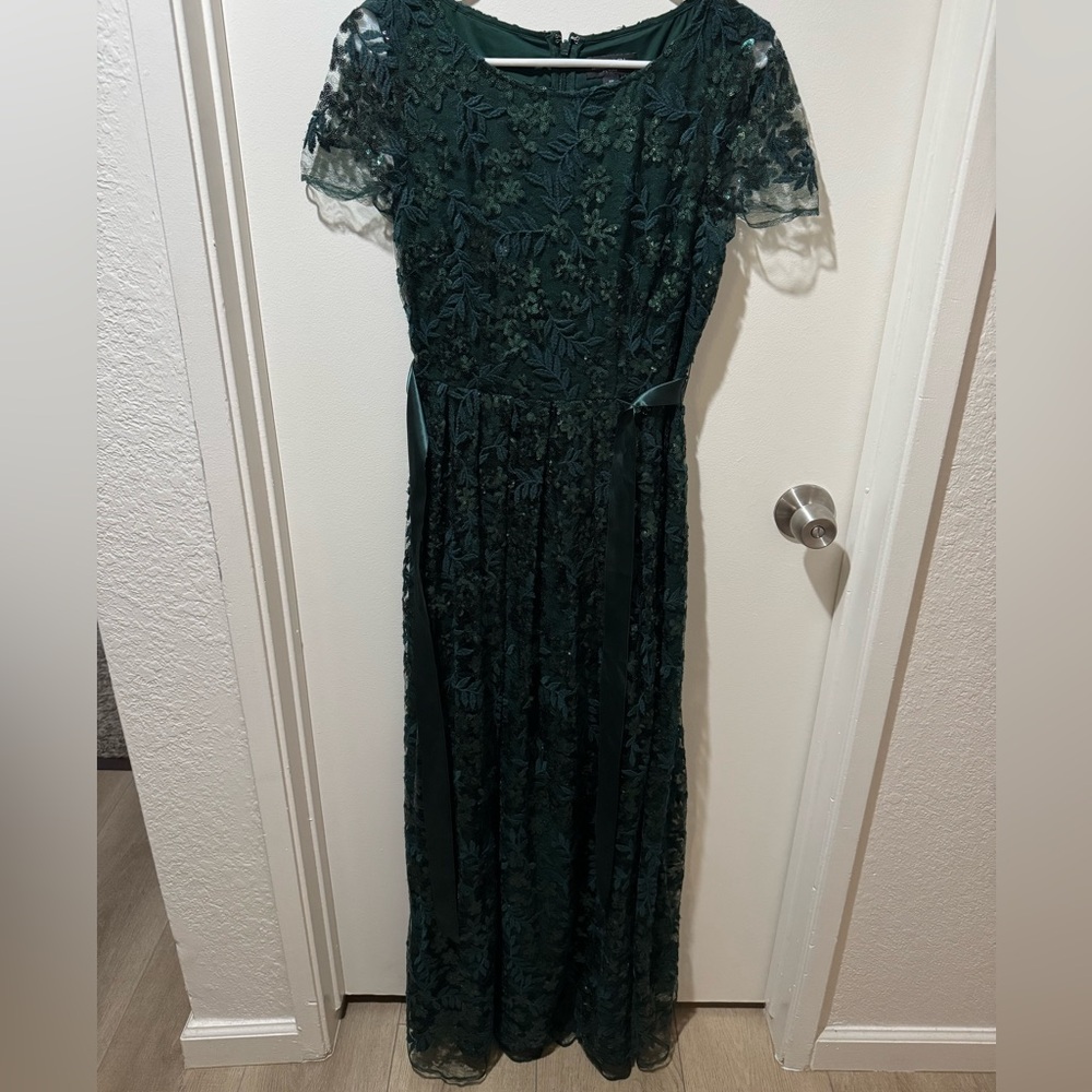 Tahari Dark Green Lace Maxi Dress